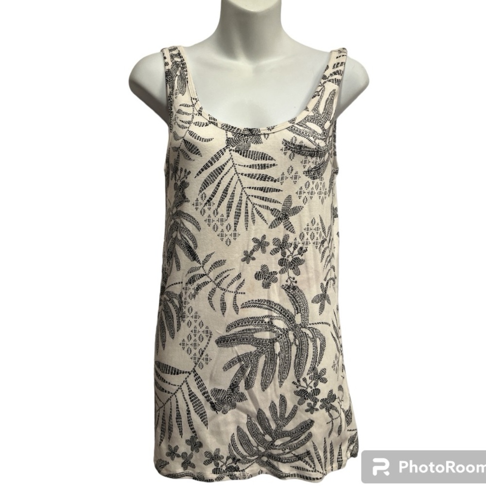 A New Day Tropical Print tank top.  Size X Large